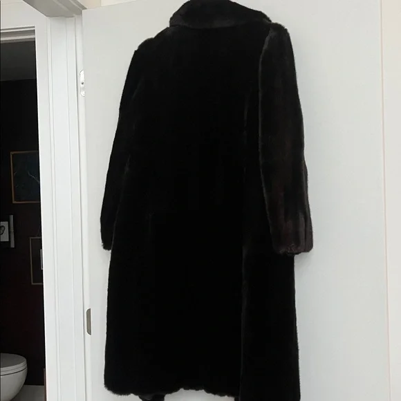 Vintage, Mid-length Mink - Picture 10 of 16